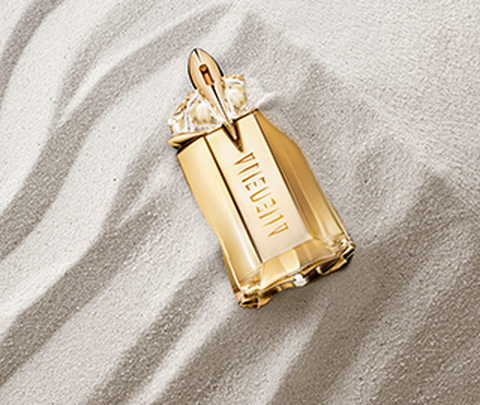 Los secretos de Alien El frasco de perfume dorado