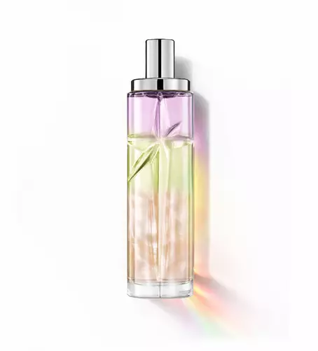 Yummy Swirl: botella alta con degradado morado, verde y naranja sobre fondo blanco.